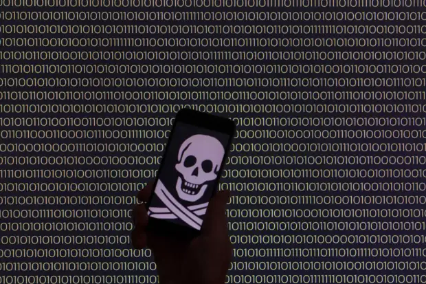 Экономист Колташов назвал радикальный способ борьбы с «утечкой мозгов»