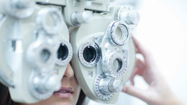 Офтальмолог Махкамова назвала внезапное ухудшение зрения поводом обратиться к врачу