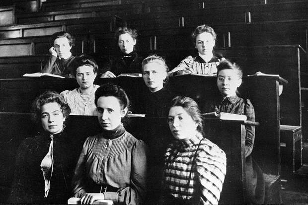 Были ли русские девушки 19 века кисейными барышнями