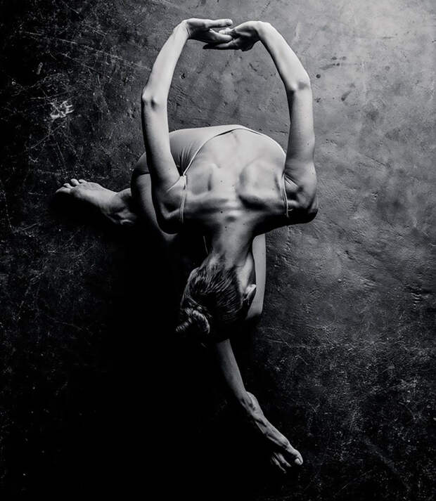 https://static.boredpanda.com/blog/wp-content/uploads/2016/10/dance-photography-vadim-stein-45-5804963aeda50__880.jpg