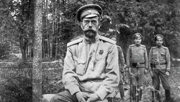 Картинки по запросу февраль 1917 свержение царя отречение Николая