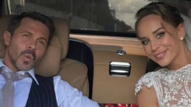 Деревянко отпустил шутку про ночи с женой