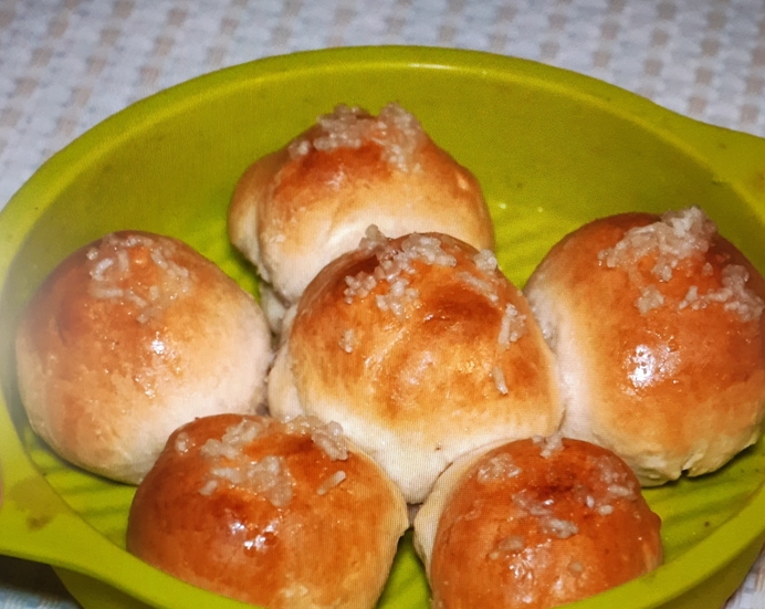 Пампушки с чесноком к борщу