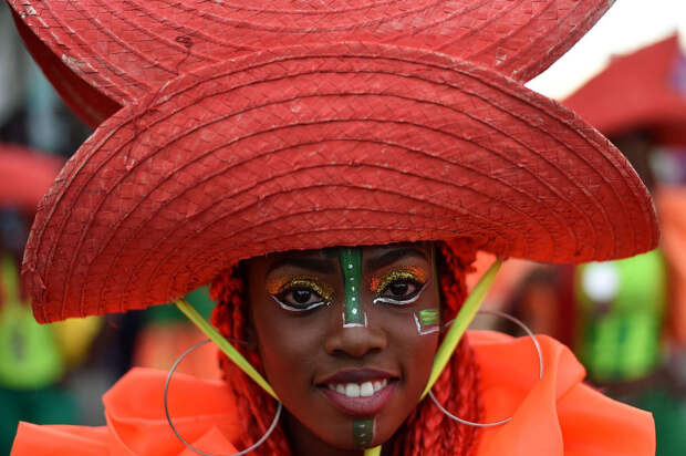 Карнавальное шествие в Порт-о-Пренсе, Гаити