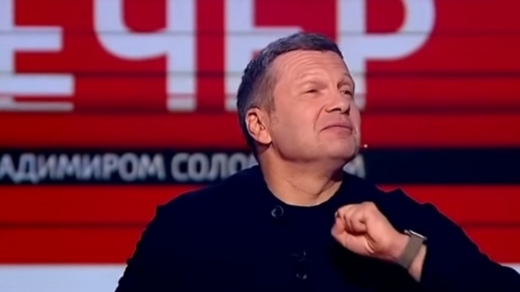 Соловьев прокомментировал провокацию в сторону бойца ОМОН на митинге Соловьев прокомментировал провокацию в сторону бойца ОМОН на митинге