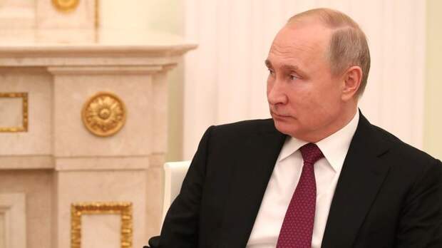 Путин на этой неделе займётся региональной проблематикой: Новая волна отставок губернаторов прокатится по стране - источник