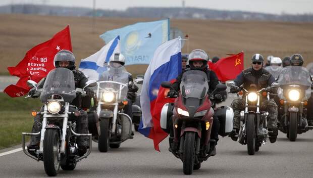 Севастопольские депутаты против выделения участка «Ночным волкам» Севастопольские депутаты против выделения участка «Ночным волкам»