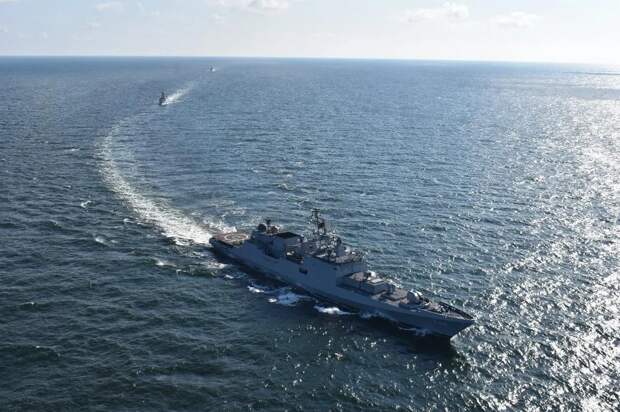 Патрушев: ВМФ обеспечивает защиту российских судов от терактов и диверсий