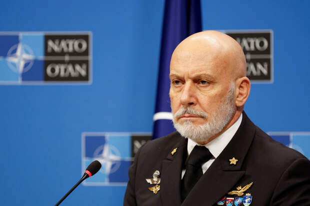 Главу военного комитета НАТО раскритиковали из-за слов о России