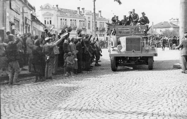 Вторая Мировая. 1941-1945. Движение четников в Югославии