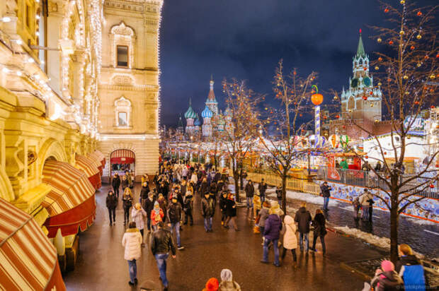 Москва готовится к <Новому году> ( 40 фото )