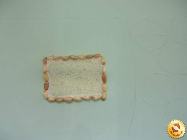 Рисунки из крупы 9
