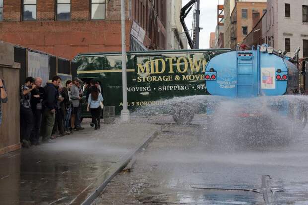 На съемочной площадке фильма Стивена Спилберга кино, авто, стивен спилберг