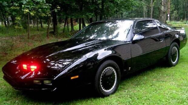12. 1982 Pontiac Trans Am - Knight Rider (1982 - 1986) авто, знаменитые автомобили, кино, кинотачки