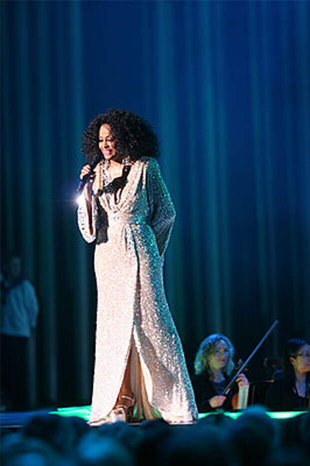 Nobel Peace Prize Concert 2008 Diana Ross1.jpg