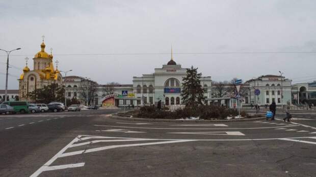 Появилось видео эвакуации из Донецка более двухсот детей-сирот