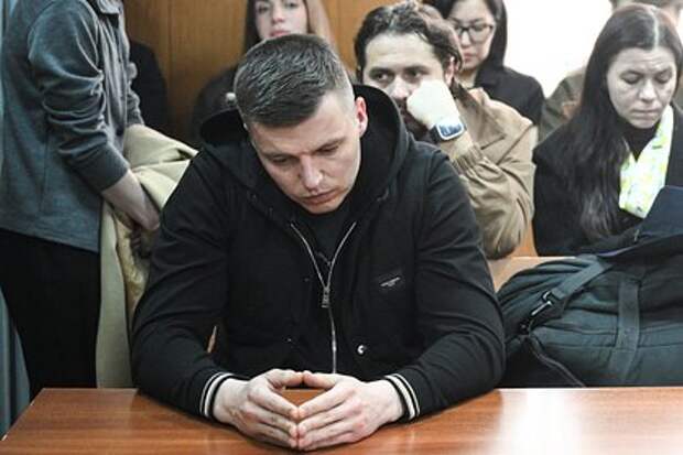 Гагаринский суд приговорил бывшего мужа блогерши Лерчек к семи годам и штрафу ₽194 млн