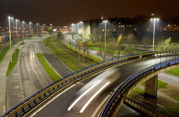 Philips устанавливает светодиодные фонари в Польше для экономии 70 % энергии. Facepla.net последние новости экологии
