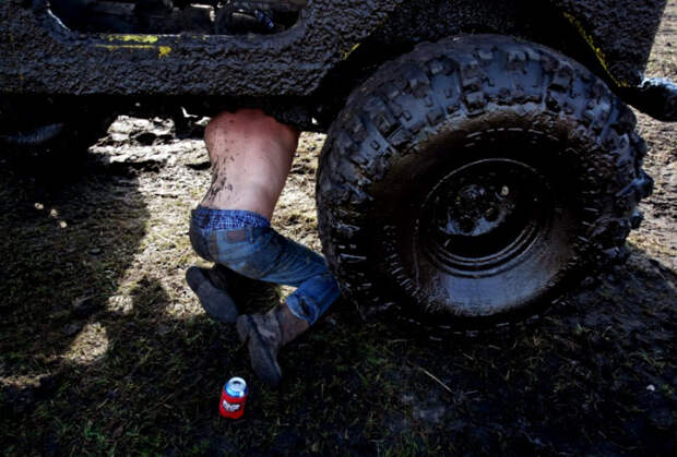 Фестиваль грязи Okeechobee Mudfest (38 фото)