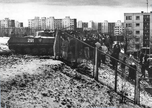 события возле вильнюсской телебашни 13 января 1991 года|Фото: fotokudra.lt