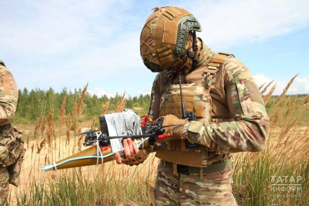 Пилотсыз системалар гаскәрләре белән Татарстанда контракт төзүчеләр укырга китте