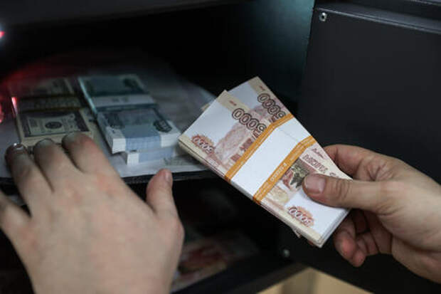 Кража по-дружески: в Краснодаре приятель обчистил пенсионера, которому помогал по дому