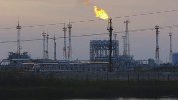 Добыча нефти. Архивное фото