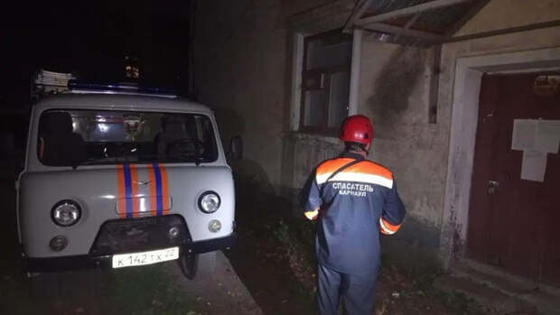 В Барнауле обрушилось перекрытие дома / Фото: мэрия Барнаула