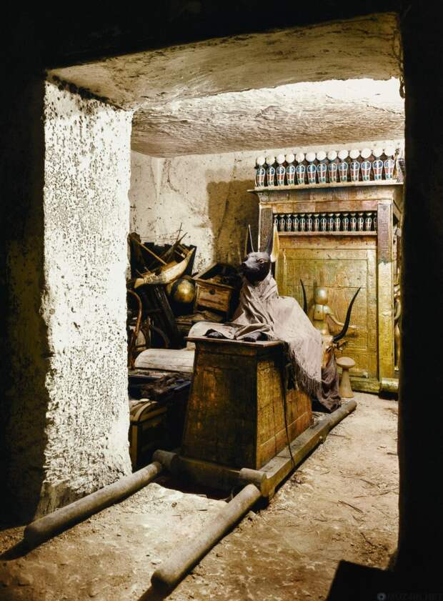 1922: Открытие гробницы Тутанхамона