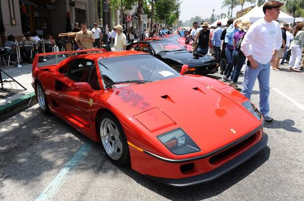 Слет обладателей автомобилей Ferrari в Колорадо (61 фото) Слет обладателей автомобилей Ferrari в Колорадо (61 фото)