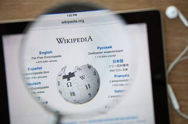 Глава Роскомнадзора: «Википедия построена как абсолютно олигархичная структура»
