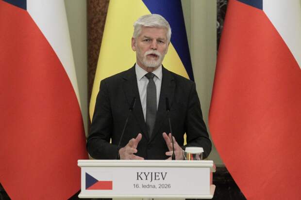 Павел: Чехия намерена поставить Киеву истребители для борьбы с беспилотниками