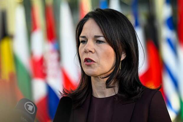 Анналена Бербок