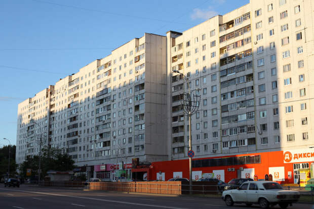 В шести домах 12-го микрорайона Зеленограда начался капремонт В шести домах 12-го микрорайона Зеленограда начался капремонт