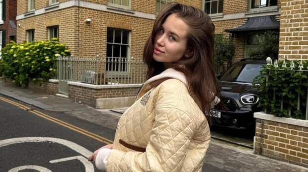 Киба призналась, что свела общение с Лепсом к минимуму: "Просто "привет-пока"