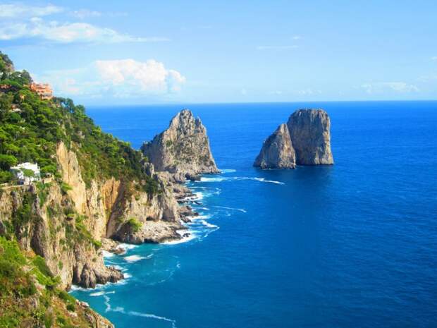 347810-R3L8T8D-1000-capri-island-1434-5