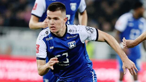 Экс-футболист «Балтики»: «У Талалаева прибавляешь в начале, на свежем. Потом его стиль стал сказываться негативно»