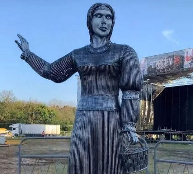 "АЛЕНУШКА", говорите, страшная? Ну-ну! А как вам это Европейское изделие?