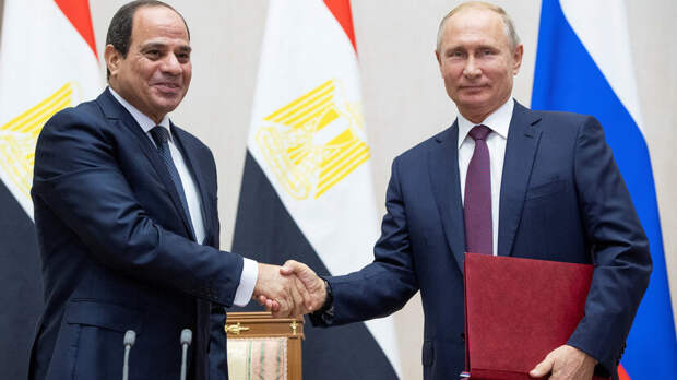 Из всех нефтяных ограничительных мер Запада больше всего переживаний было относительно экспорта нефтепродуктов.-2