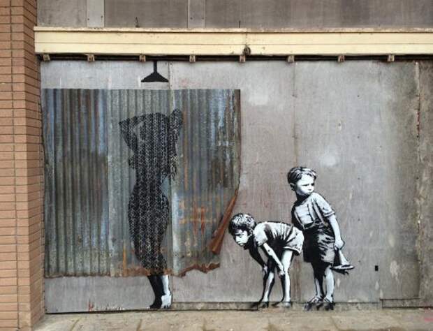 Добро пожаловать в Dismaland, самый мрачный парк аттракционов от Banksy (18 фото)