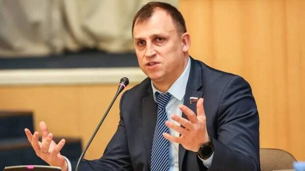 Депутат Вострецов: США заинтересованы в подогревании конфликта на Украине