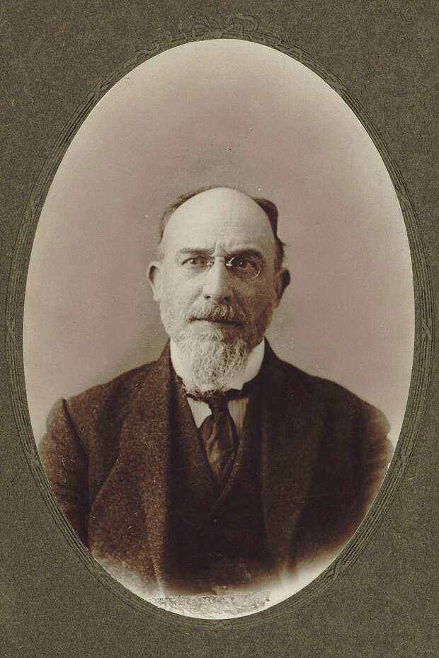 Erik Leslie Satie (1866. - 1925.).jpeg