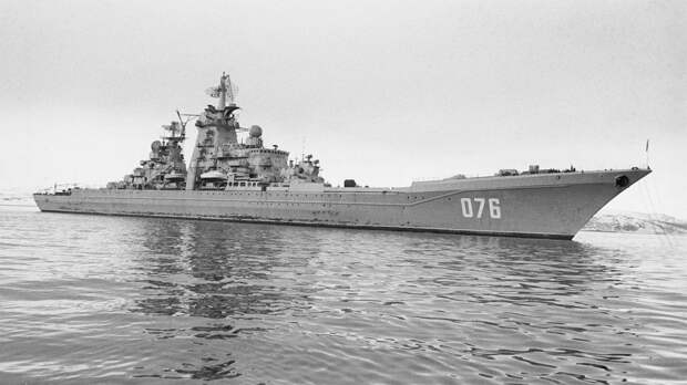 Россия дала вторую жизнь советскому крейсеру. Теперь он кошмарит Атлантику