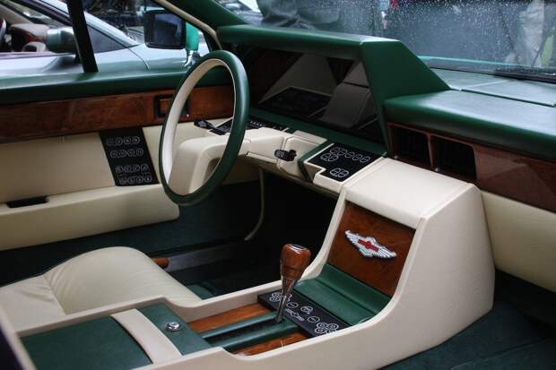 Aston Martin Lagonda авто, рулевое колесо, руль. автодизайн