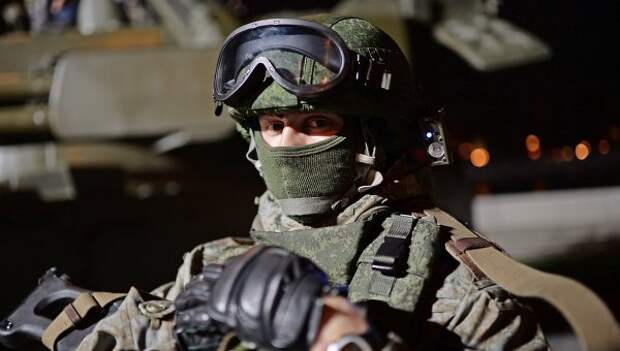 Военнослужащий на фестивале Армия России в Москве. Архивное фото