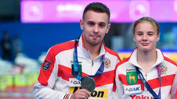 Беляева и Минибаев стали победителями ЧЕ по прыжкам в воду в миксте