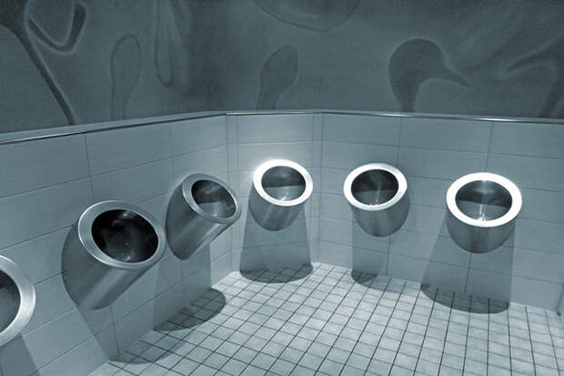 Фотоквест о самых эпических туалетах со всего мира