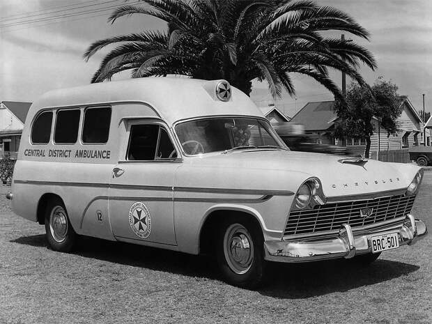 22. "Эмбьюленс" от антиподов - австралийский Chrysler Royal Ambulance by Comeng (AP1) (AUS) '1957–58 22. "Эмбьюленс" от антиподов - австралийский Chrysler Royal Ambulance by Comeng (AP1) (AUS) '1957–58 катафалк, скорая, универсал