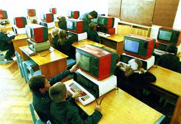 Компьютеры в советской школе