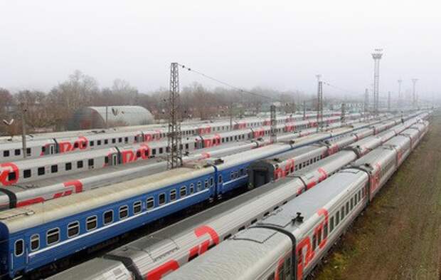 На российские поезда начали продавать невозвратные билеты
